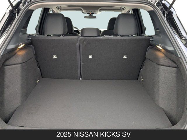 2025 Nissan Kicks SV