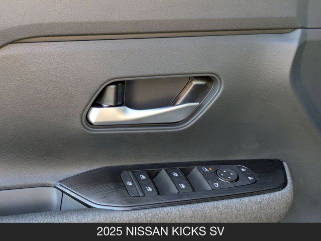 2025 Nissan Kicks SV 2025 Nissan Kicks SV