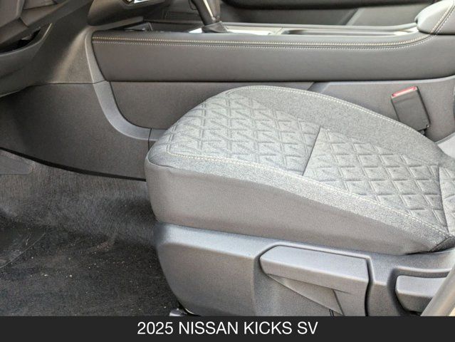 2025 Nissan Kicks SV 2025 Nissan Kicks SV
