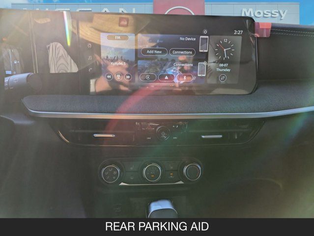 2025 Nissan Kicks SV 2025 Nissan Kicks SV