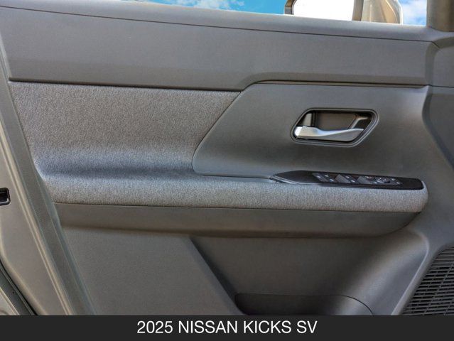 2025 Nissan Kicks SV 2025 Nissan Kicks SV