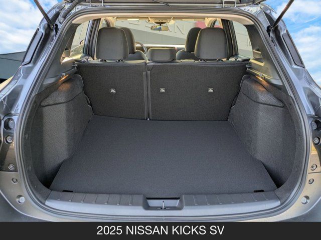 2025 Nissan Kicks SV 2025 Nissan Kicks SV