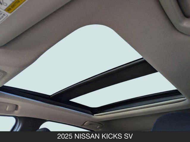 2025 Nissan Kicks SV