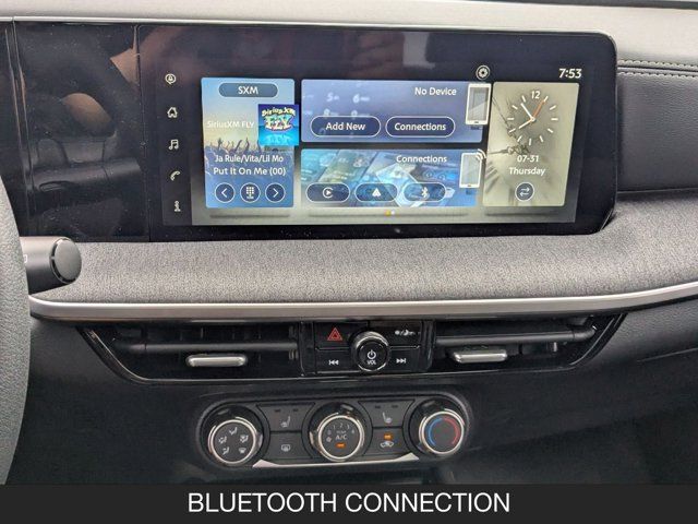 2025 Nissan Kicks SV 2025 Nissan Kicks SV