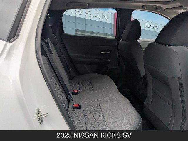 2025 Nissan Kicks SV 2025 Nissan Kicks SV