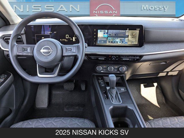 2025 Nissan Kicks SV 2025 Nissan Kicks SV