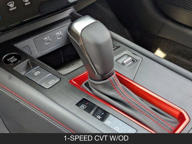 2025 Nissan Kicks SR 2025 Nissan Kicks SR