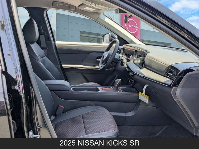 2025 Nissan Kicks SR 2025 Nissan Kicks SR