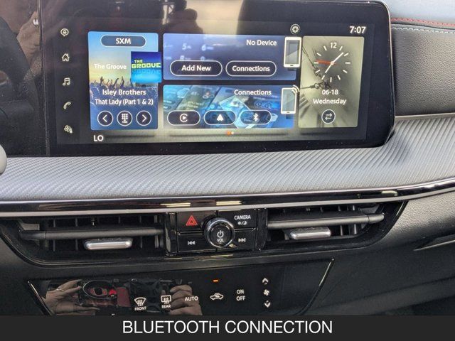 2025 Nissan Kicks SR 2025 Nissan Kicks SR