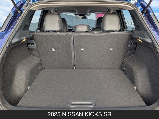 2025 Nissan Kicks SR 2025 Nissan Kicks SR