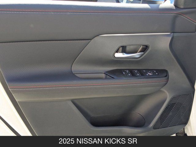 2025 Nissan Kicks SR 2025 Nissan Kicks SR