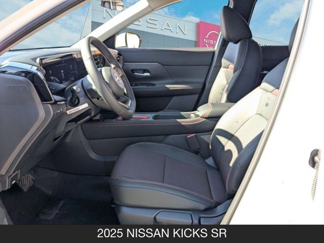 2025 Nissan Kicks SR 2025 Nissan Kicks SR