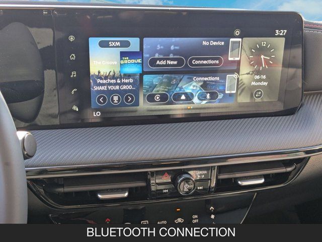 2025 Nissan Kicks SR 2025 Nissan Kicks SR