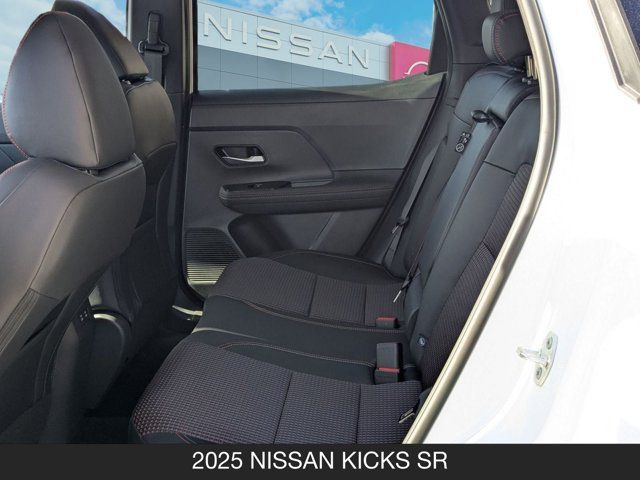 2025 Nissan Kicks SR 2025 Nissan Kicks SR