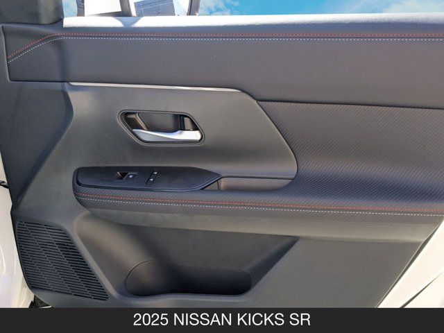2025 Nissan Kicks SR 2025 Nissan Kicks SR