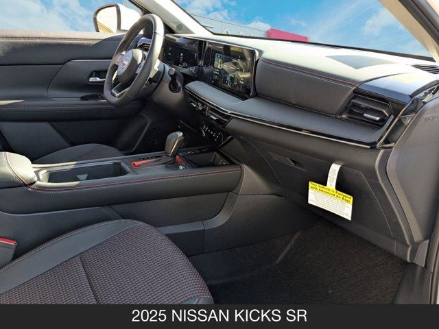 2025 Nissan Kicks SR 2025 Nissan Kicks SR