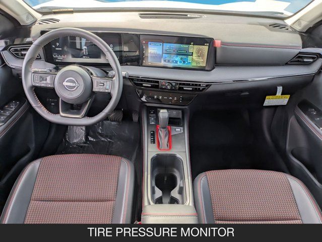 2025 Nissan Kicks SR 2025 Nissan Kicks SR