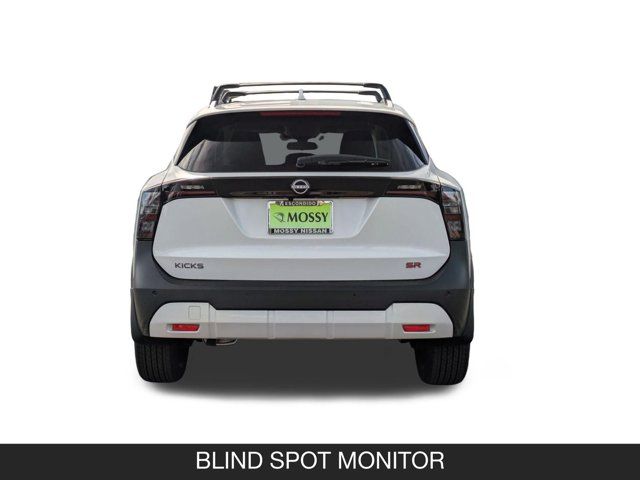 2025 Nissan Kicks SR