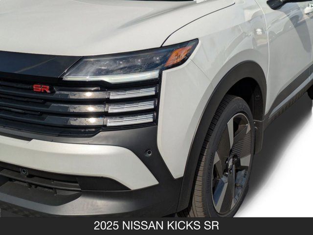 2025 Nissan Kicks SR