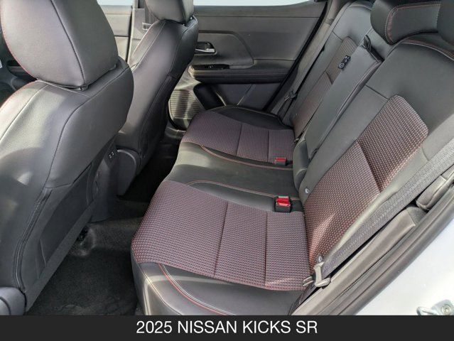 2025 Nissan Kicks SR