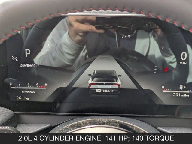 2025 Nissan Kicks SR