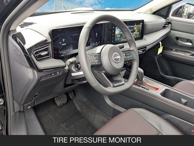 2025 Nissan Kicks SR 2025 Nissan Kicks SR