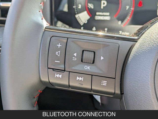 2025 Nissan Kicks SR 2025 Nissan Kicks SR