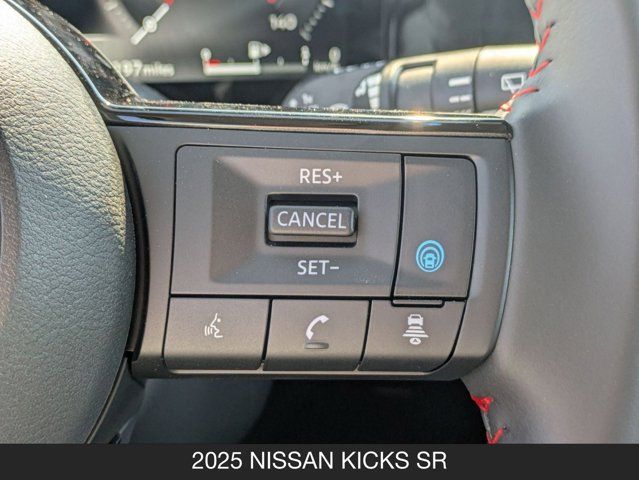 2025 Nissan Kicks SR 2025 Nissan Kicks SR