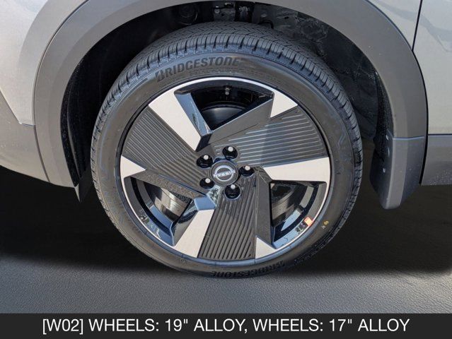 2025 Nissan Kicks SR 2025 Nissan Kicks SR