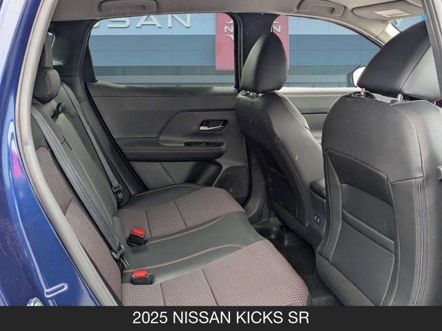 2025 Nissan Kicks SR 2025 Nissan Kicks SR