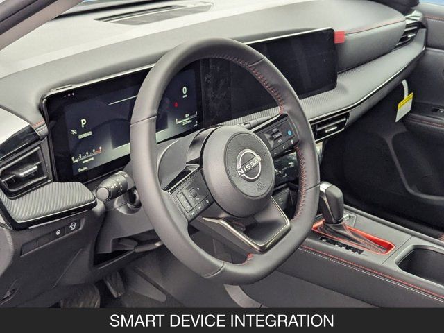 2025 Nissan Kicks SR 2025 Nissan Kicks SR