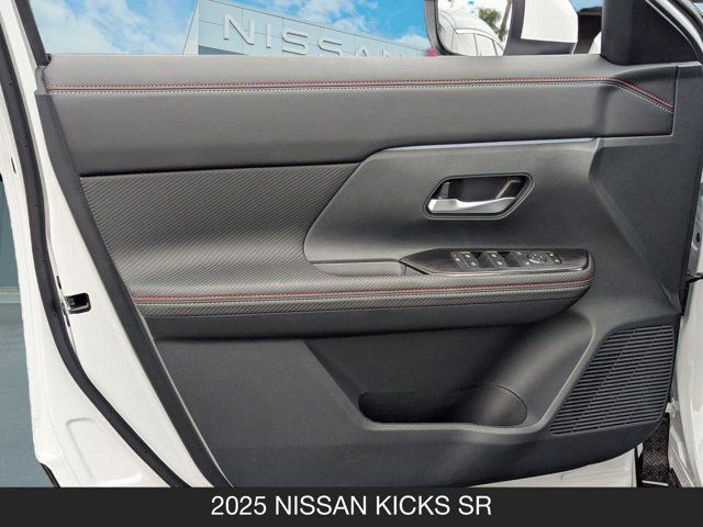 2025 Nissan Kicks SR 2025 Nissan Kicks SR