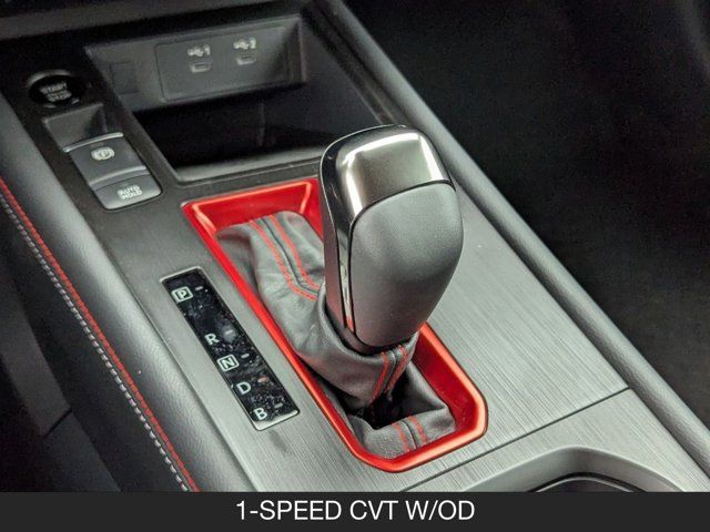 2025 Nissan Kicks SR 2025 Nissan Kicks SR