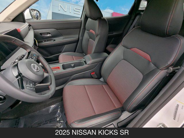 2025 Nissan Kicks SR 2025 Nissan Kicks SR