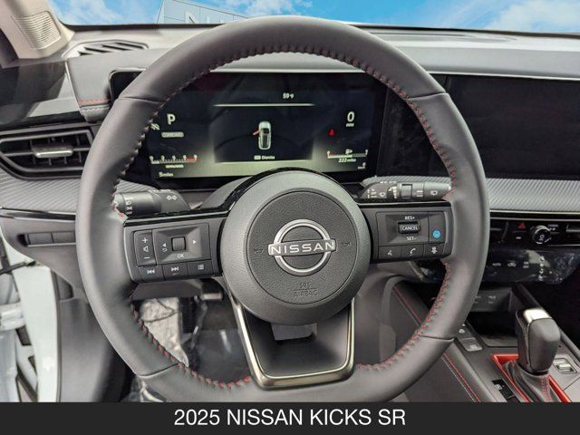 2025 Nissan Kicks SR 2025 Nissan Kicks SR