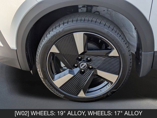 2025 Nissan Kicks SR 2025 Nissan Kicks SR