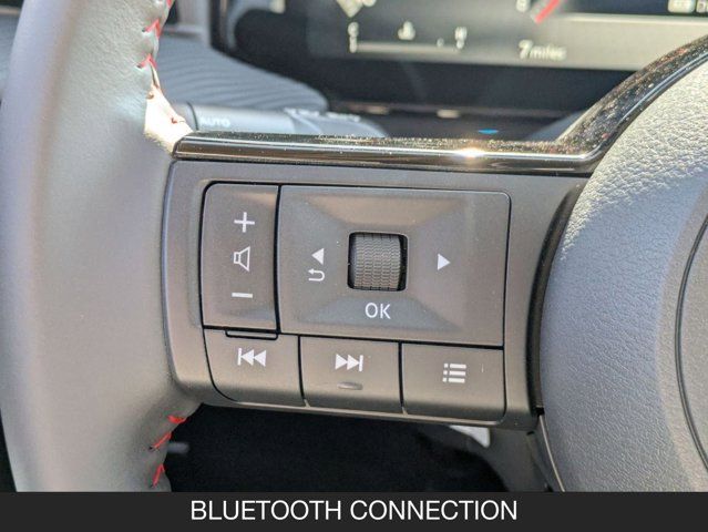 2025 Nissan Kicks SR 2025 Nissan Kicks SR