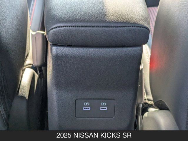 2025 Nissan Kicks SR 2025 Nissan Kicks SR