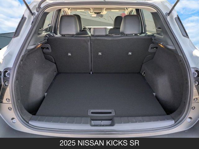 2025 Nissan Kicks SR 2025 Nissan Kicks SR
