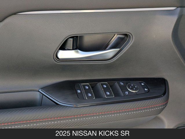 2025 Nissan Kicks SR 2025 Nissan Kicks SR