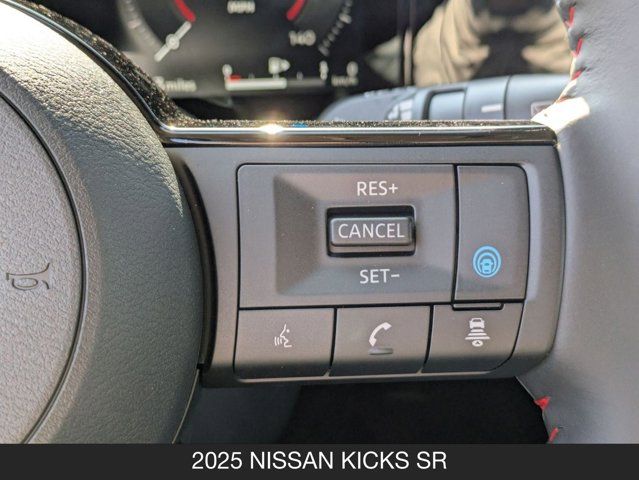 2025 Nissan Kicks SR 2025 Nissan Kicks SR