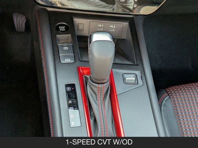 2025 Nissan Kicks SR 2025 Nissan Kicks SR