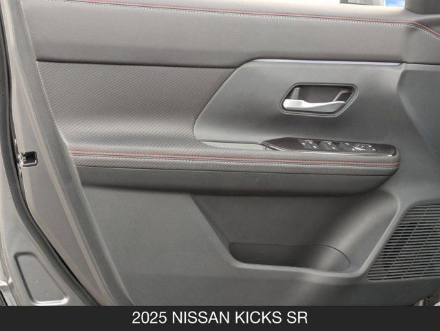 2025 Nissan Kicks SR 2025 Nissan Kicks SR