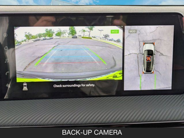 2025 Nissan Kicks SR 2025 Nissan Kicks SR