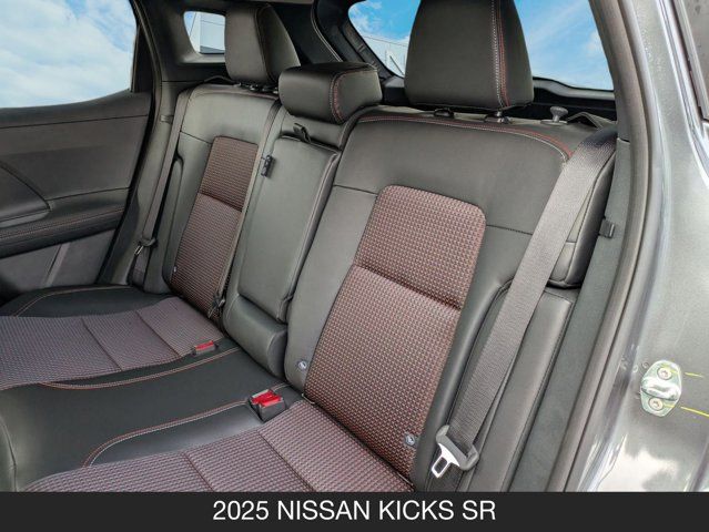 2025 Nissan Kicks SR 2025 Nissan Kicks SR