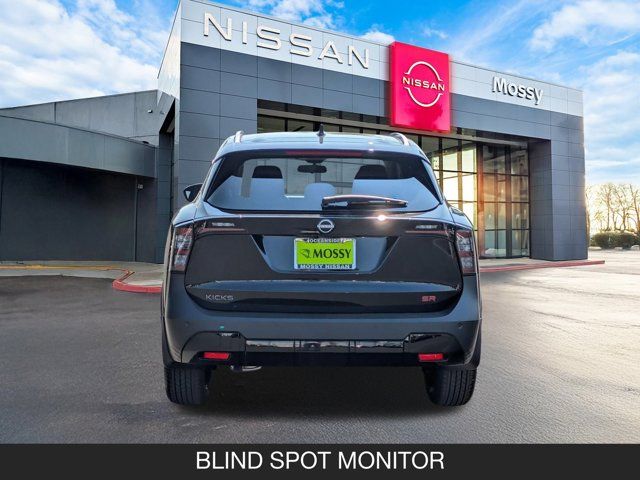 2025 Nissan Kicks SR 2025 Nissan Kicks SR