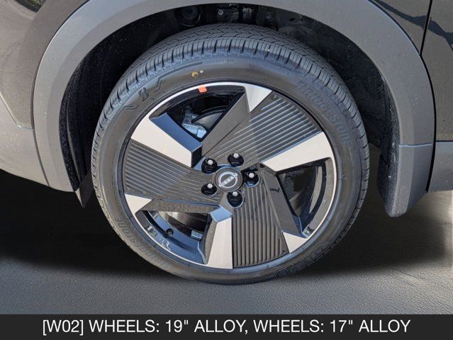 2025 Nissan Kicks SR 2025 Nissan Kicks SR