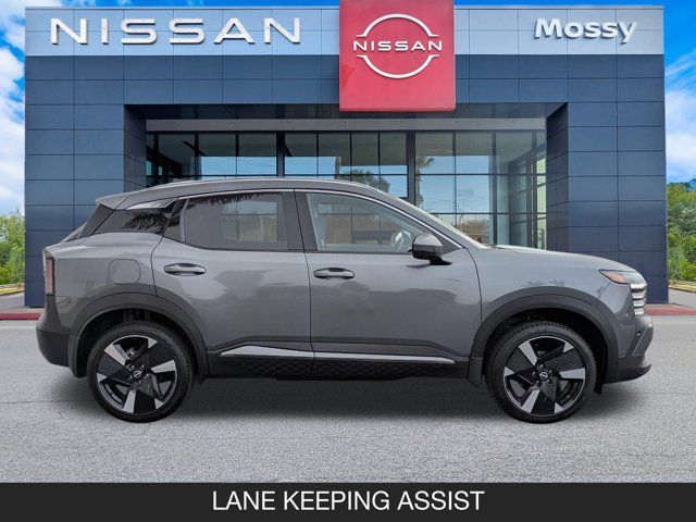 2025 Nissan Kicks SR 2025 Nissan Kicks SR