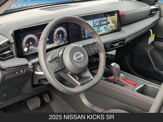 2025 Nissan Kicks SR 2025 Nissan Kicks SR