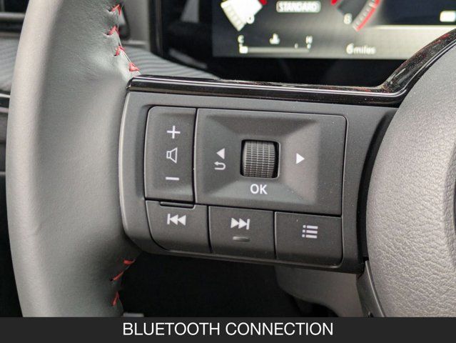 2025 Nissan Kicks SR 2025 Nissan Kicks SR